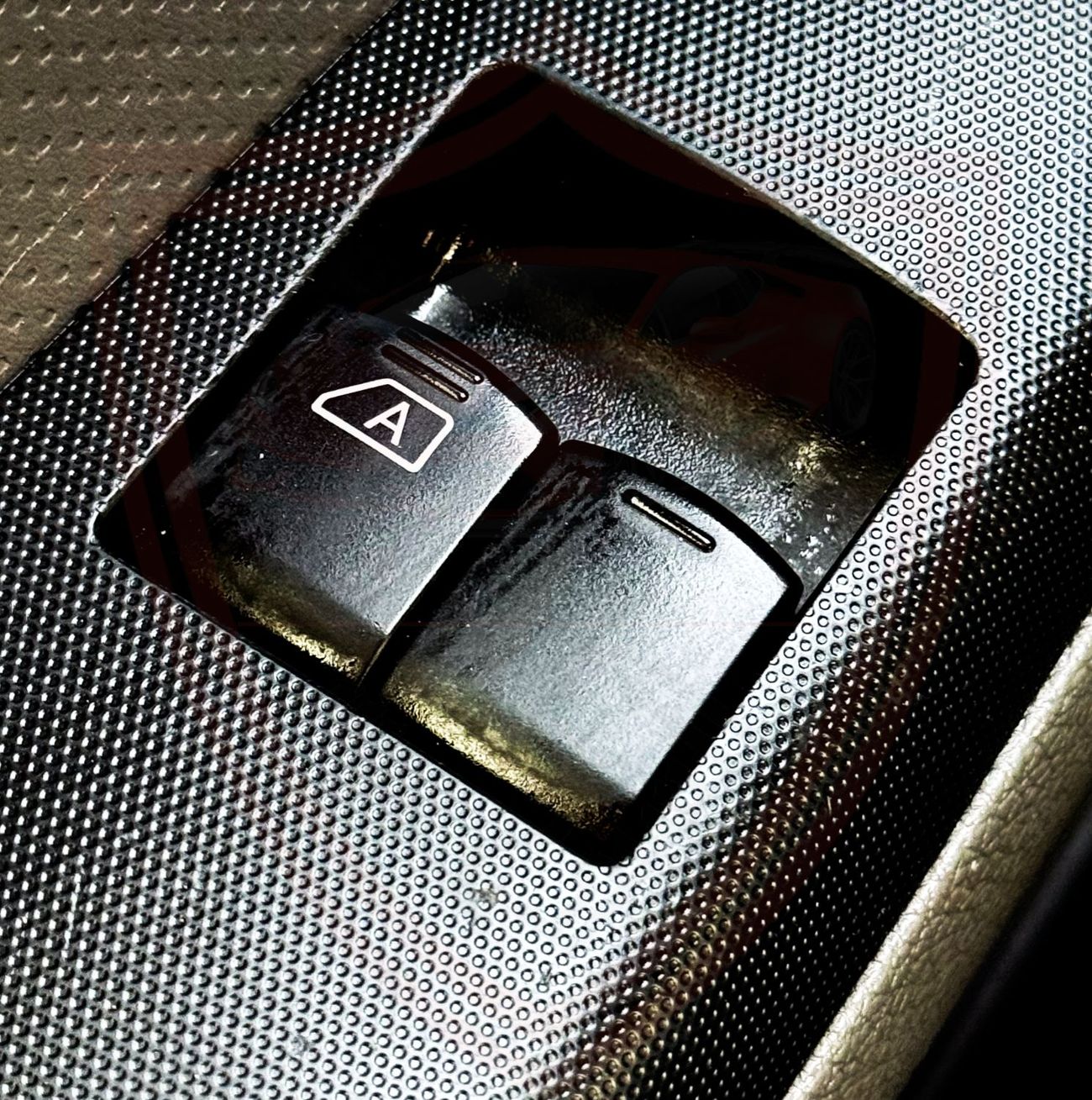 نيسان أورفان نيسان أورفان فان | ٢.٥ لتر | ٢٠٢١ | خليجي | خالية من الحوادث | بحالة ممتازة | ٦٦٦ شهرياً