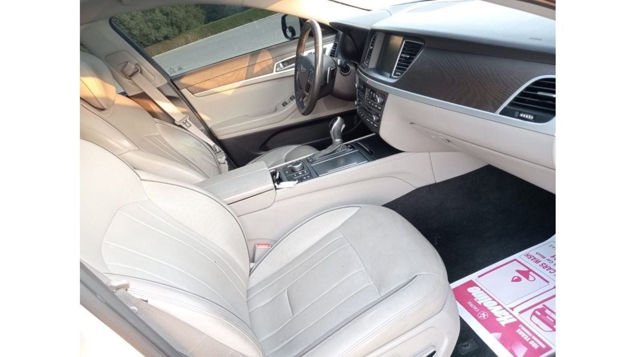 Hyundai Genesis Platinum Full option