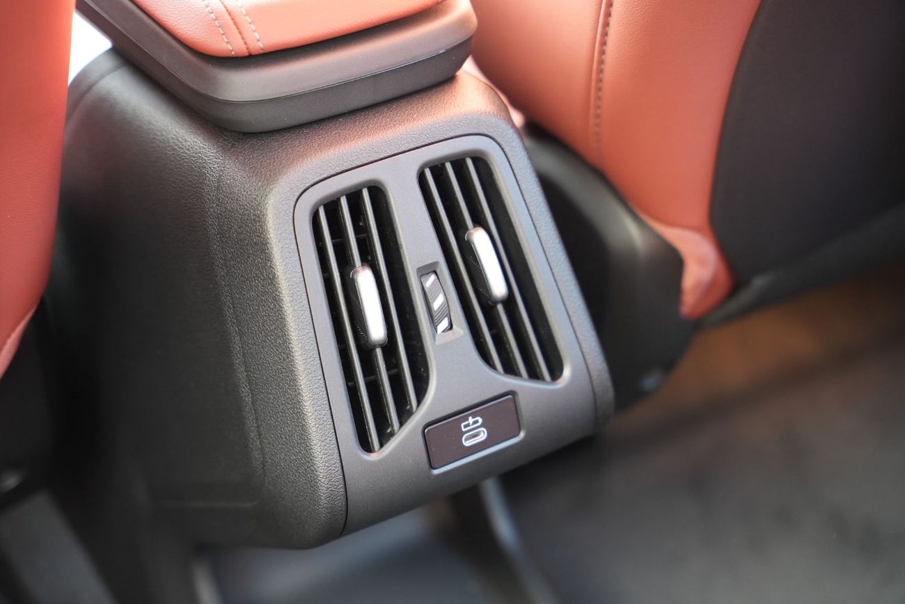 بي أم دبليو iX1 2026 BMW iX1 S-drive 25L FWD 0Km