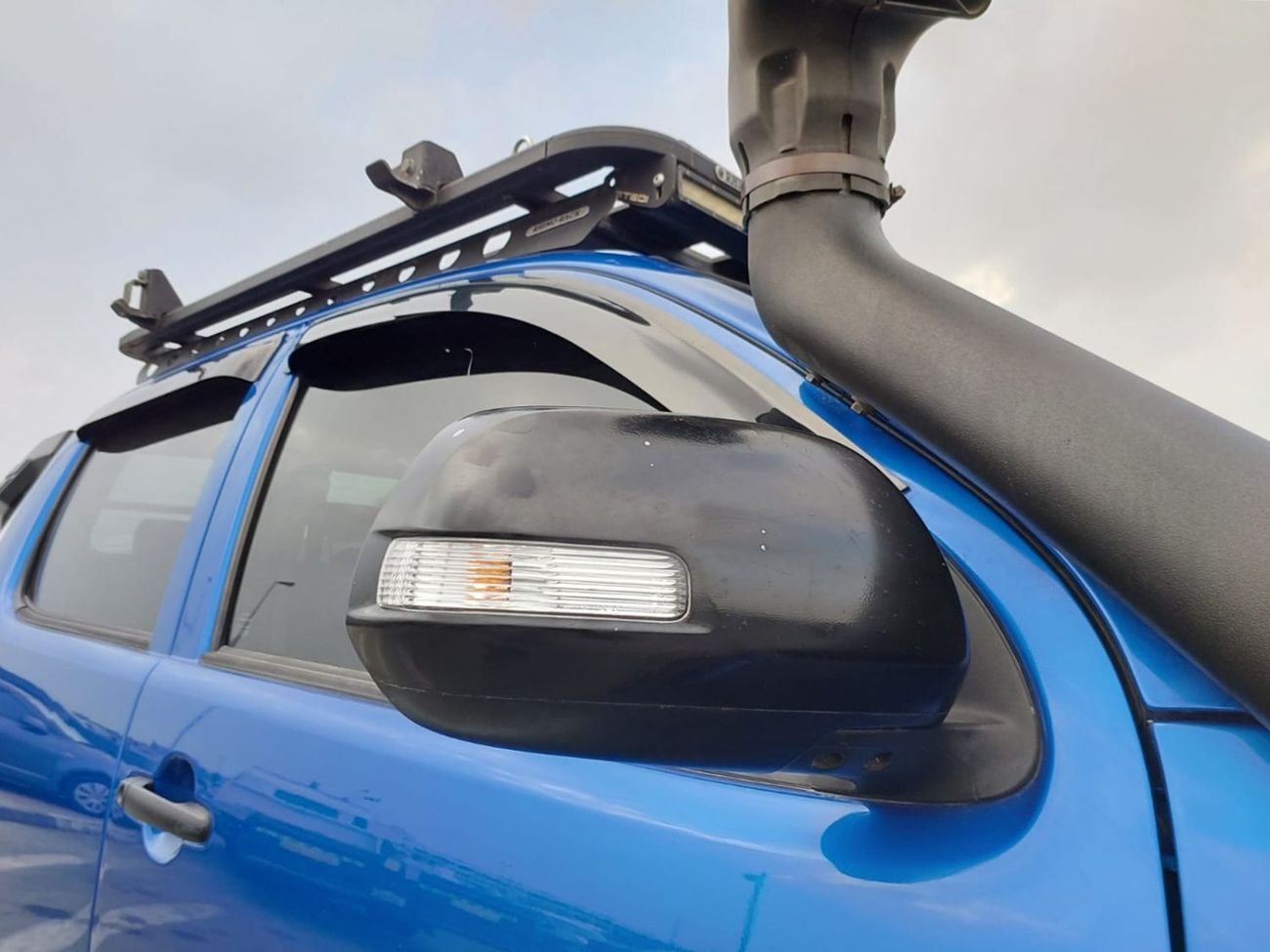 Toyota Hilux TOYOTA HILUX PICKUP RHD 2014 MODEL 3.0 L DIESEL AUTOMATIC(PM35882)