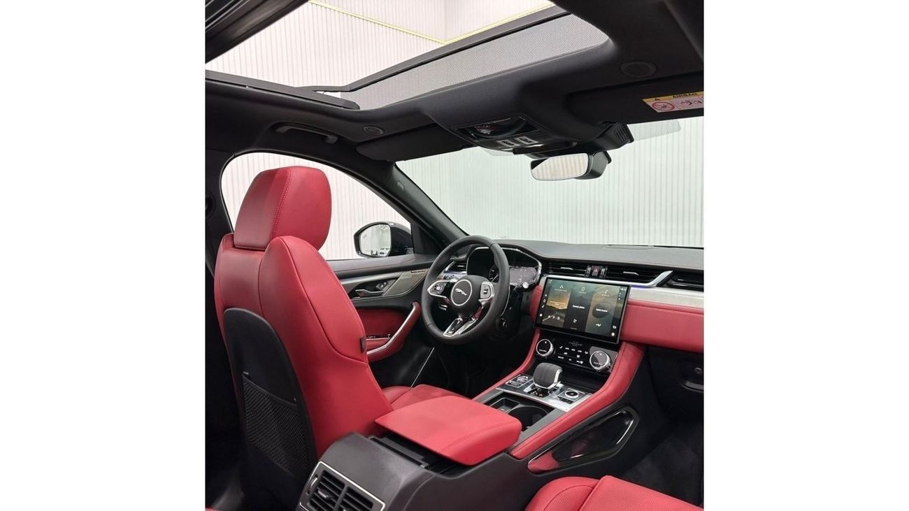 Jaguar F Pace 2023 Jaguar F-Pace P250, 2025 Agency Warranty, Full Service History, GCC