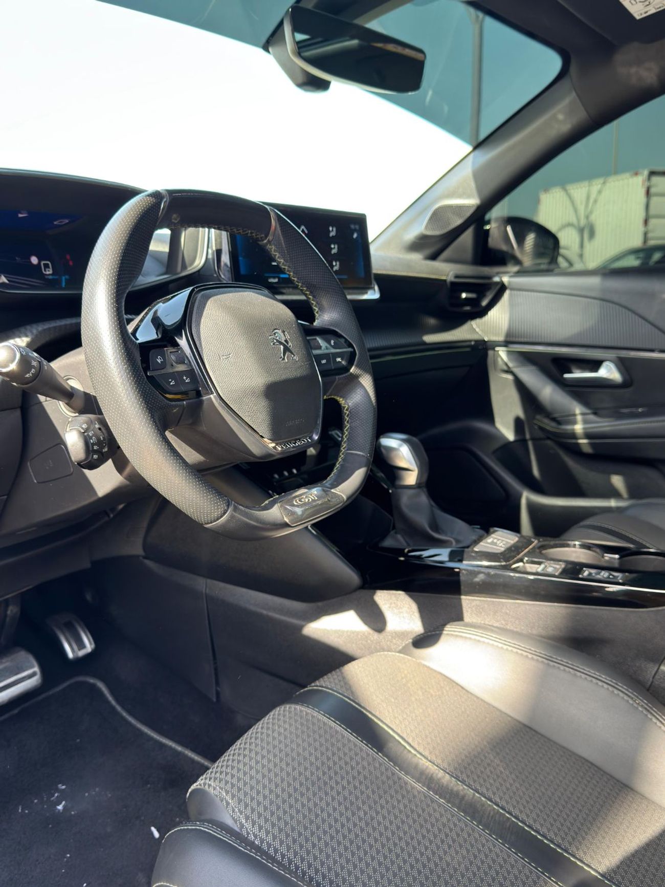 بيجو 208 GT Line 1.2L