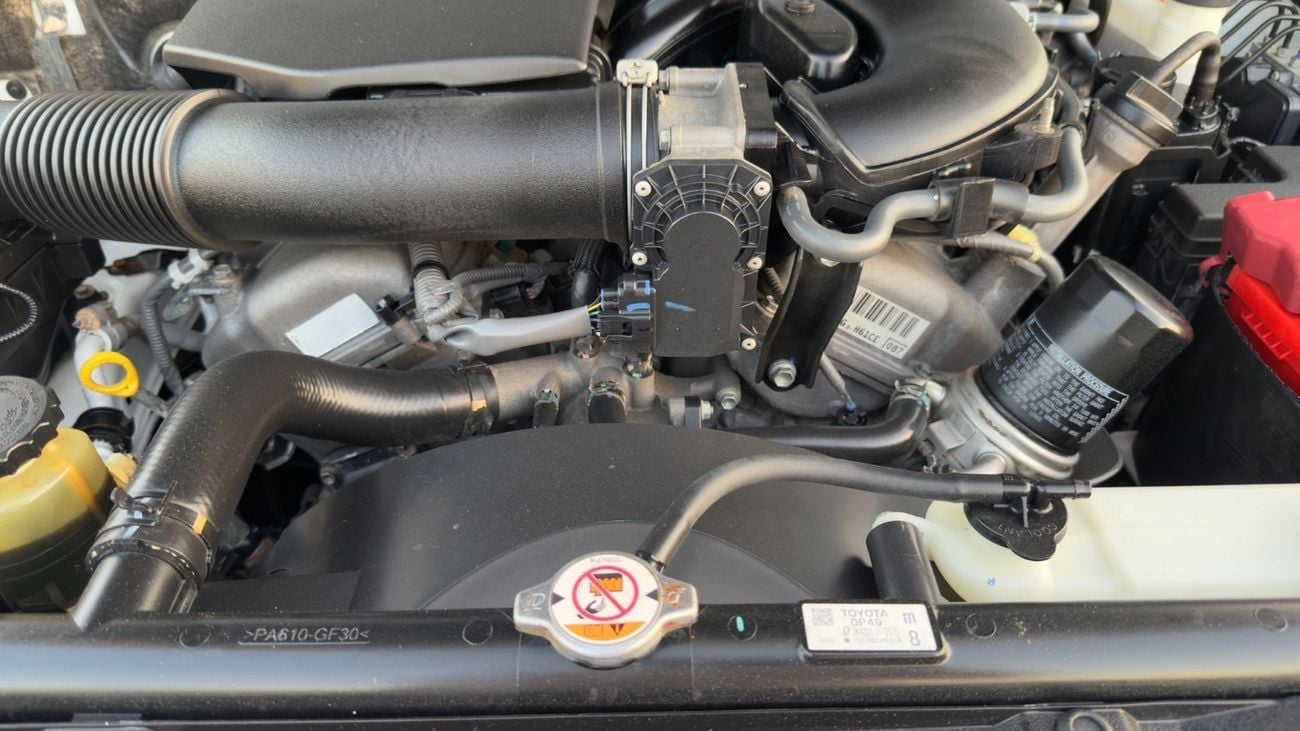 Toyota Fortuner GXR 4.0L (278 HP)