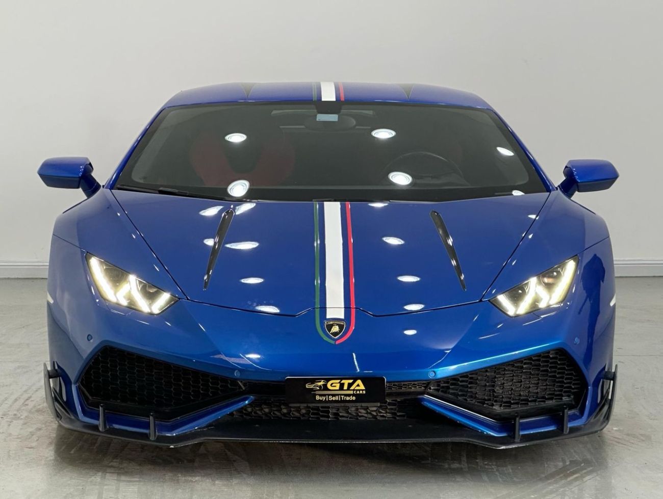 Lamborghini Huracan 2017 Lamborghini Huracan LP 610-4, Full Lamborghini Service History, Very Low Kms, GCC
