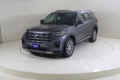 فورد إكسبلورر Active 200A 2.3L 4WD E3325 EXPLORER ACTIVE COMF PKG 200A 4WD 2.3L ECOBOOST AT ACTIVEX