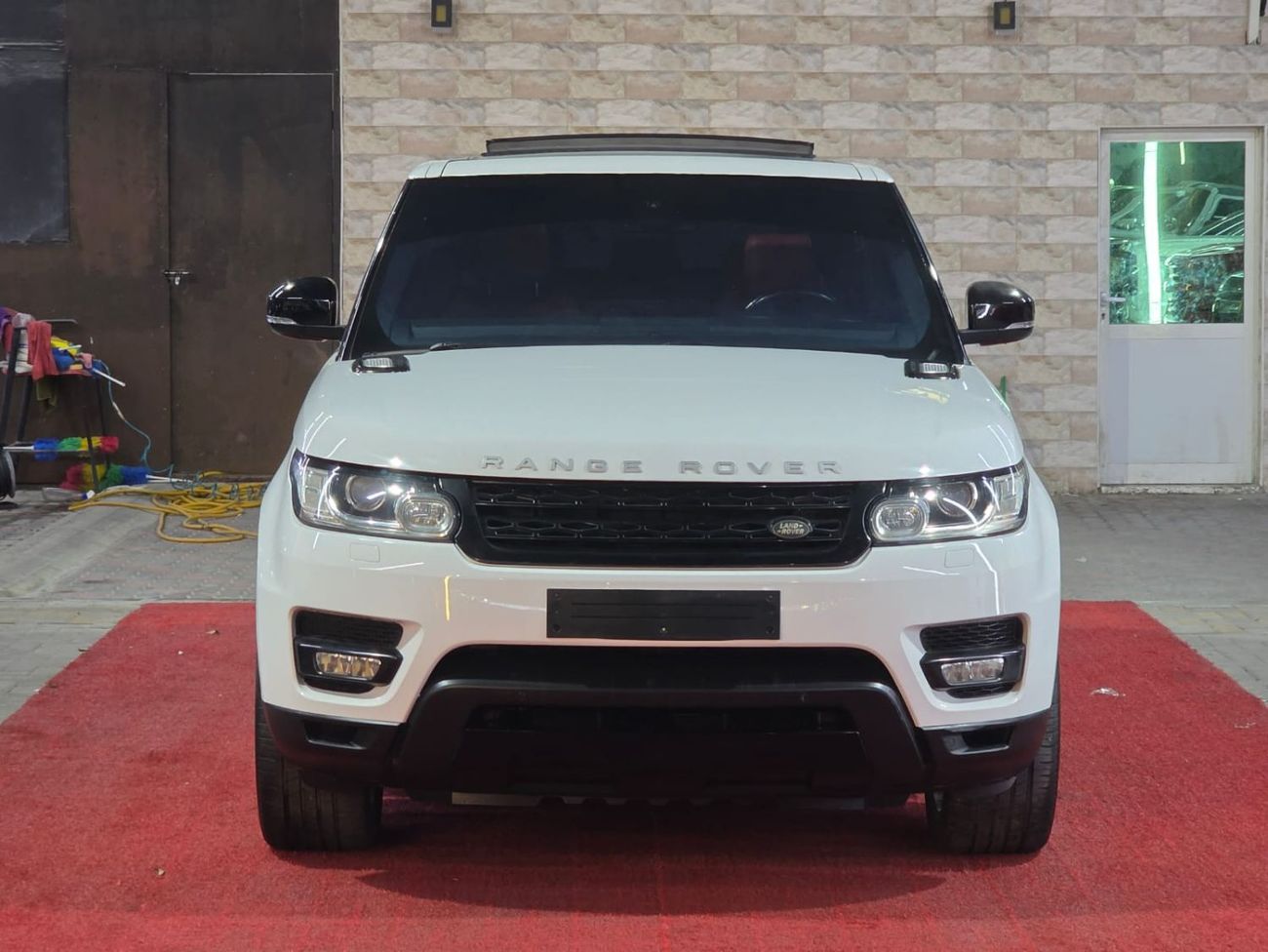 لاند روفر رينج روفر سبورت HSE 3.0L (340 HP)