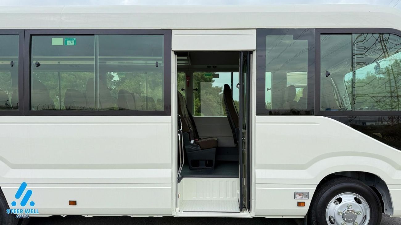 Toyota Coaster  2025 | 23-Seater | 4.0L Diesel | RWD | GCC Specs | Full Option White | BEST PRICE