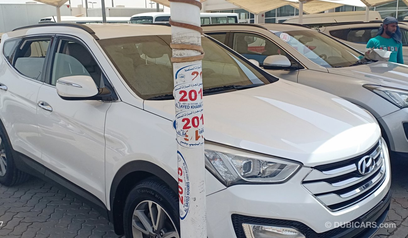 Hyundai Santa Fe 2015 GCC No Accident  A perfect Condition