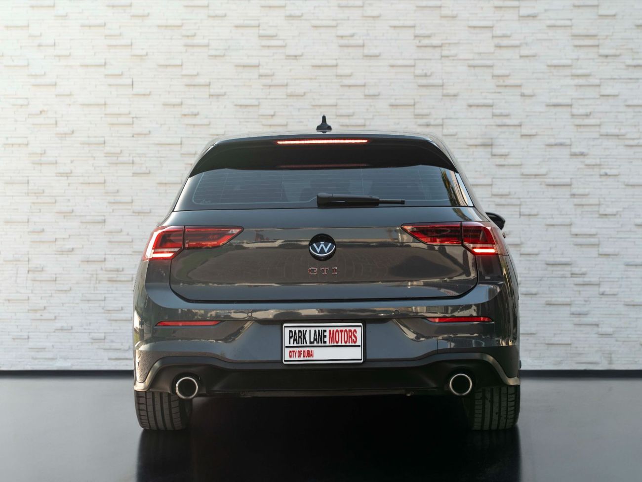 Volkswagen Golf GTI Sport 2.0T