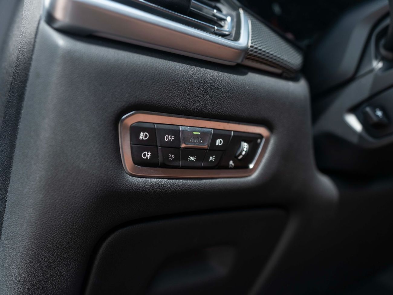 بي أم دبليو X6 xDrive40i Luxury M Sport Package 3.0L