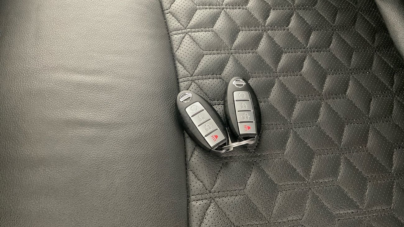 Nissan XTerra Platinum 2.5L 4WD Platinum | Guaranteed Warranty | 0 Down Payment