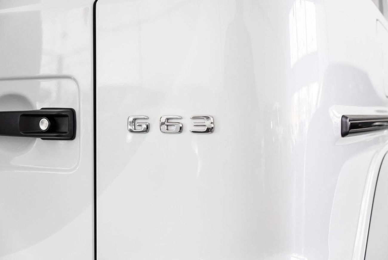 Mercedes-Benz G 63 AMG Mercedes Service History / Japan spec