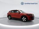 Volkswagen Tiguan Tiguan LIfe + fabric seats (REF#54467) - 28,100 AED SAVINGS from New Car