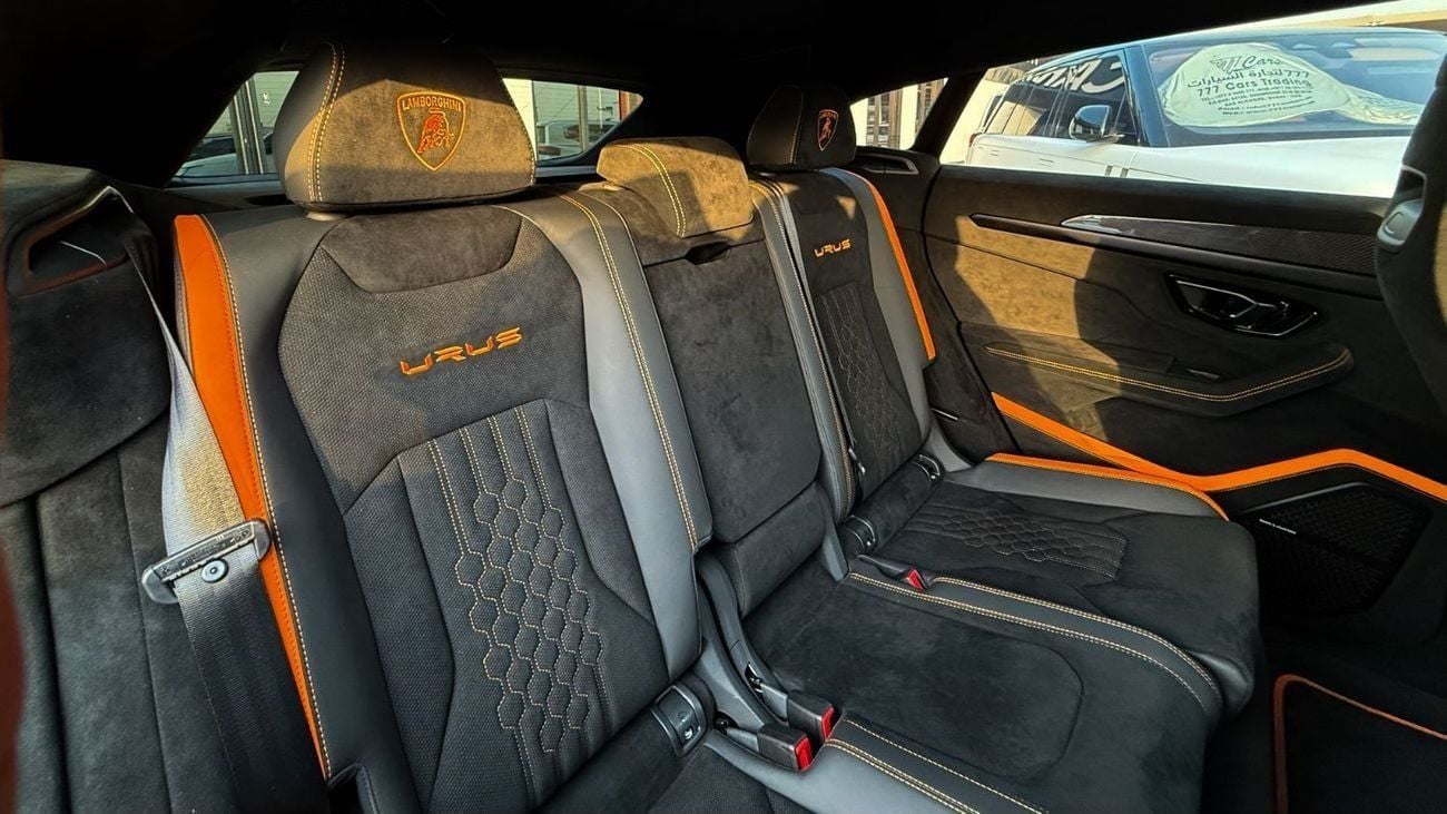 Lamborghini Urus 4.0T V8 Performante LAMBORGHINI URUS Performante -  4.0T V8 - 2024 - DEALER WARRANTY