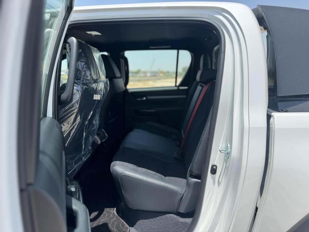 تويوتا هيلوكس TOYOTA HILUX GR SPORT 4.0L V6  GCC  2026