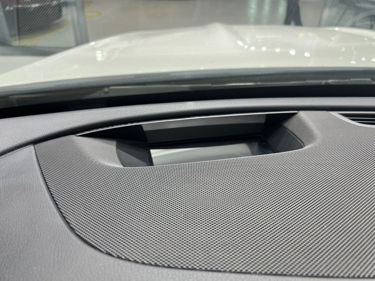 مرسيدس بنز E 350 STD (NON GCC)