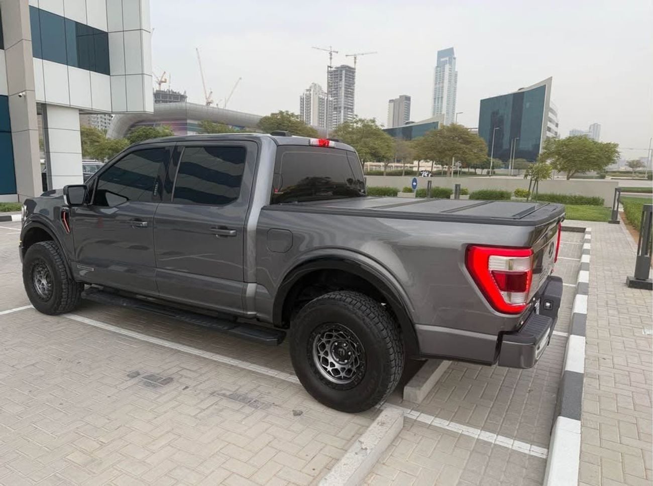 فورد F 150 LARIAT PowerBoost