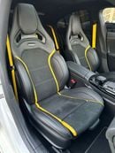 مرسيدس بنز CLA 45 S  AMG مرسيدس بنز AMG CLA45S خليجي فل ابشن صبغ وكاله تشييكات وكاله تحت الضمان بحاله ممتازه