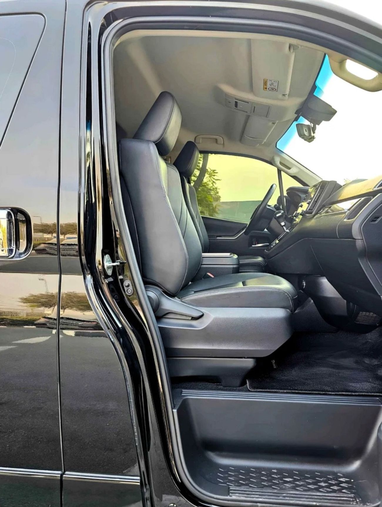 Toyota Granvia Toyota Gravnia Years 2021 3.5L Premium V6 petrol left hand drive