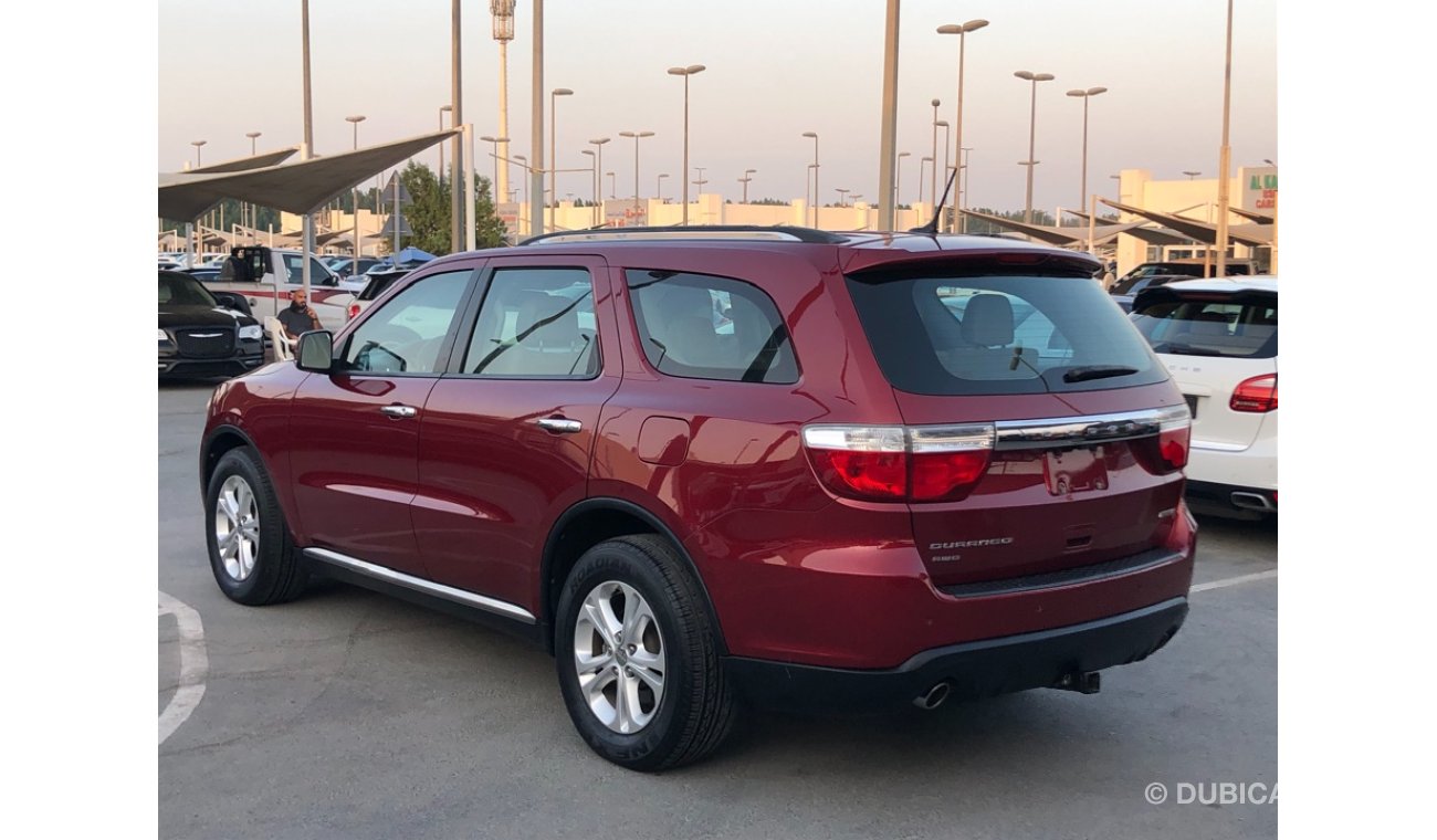 Dodge Durango Model 2013 GCC car prefect condition full option sun roof leather seats back camera back air conditi