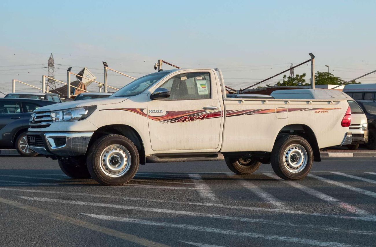 تويوتا هيلوكس TOYOTA HILUX 2.7L 4WD PETROL MT SC PICKUP 2026