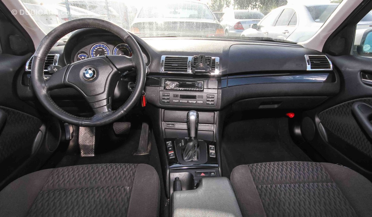 BMW 320i I