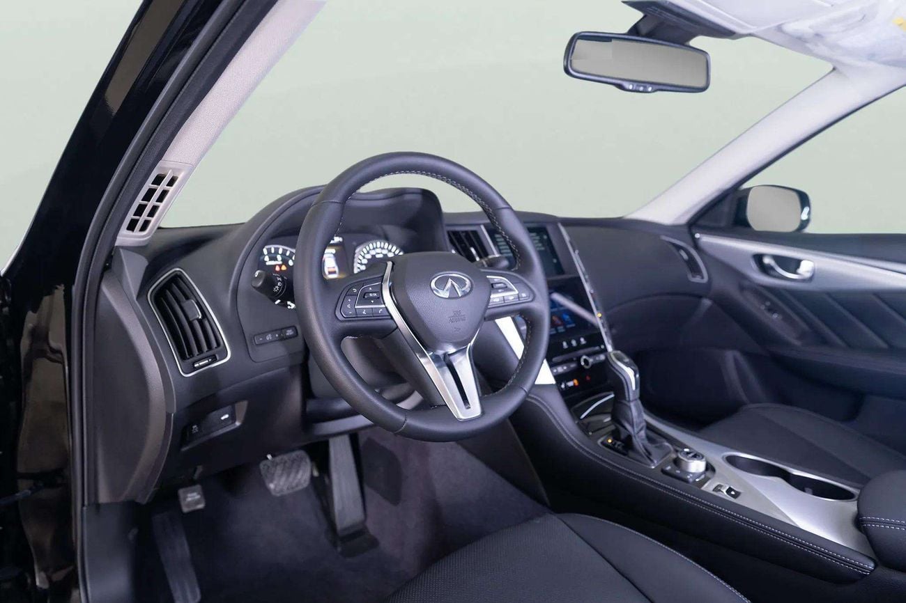 إنفينيتي Q50 LUXE 3.0