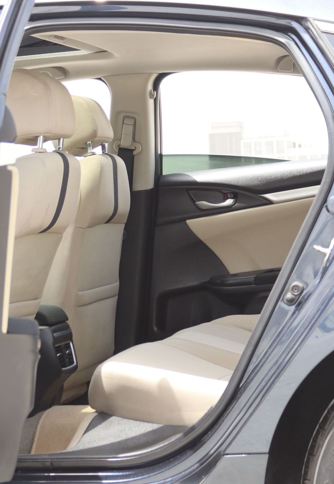 Honda Civic DX 1.6L Honda CIVIC - 2020 - GCC- Full Option, accident-free, with a 1.6L, low mileage, in excellent