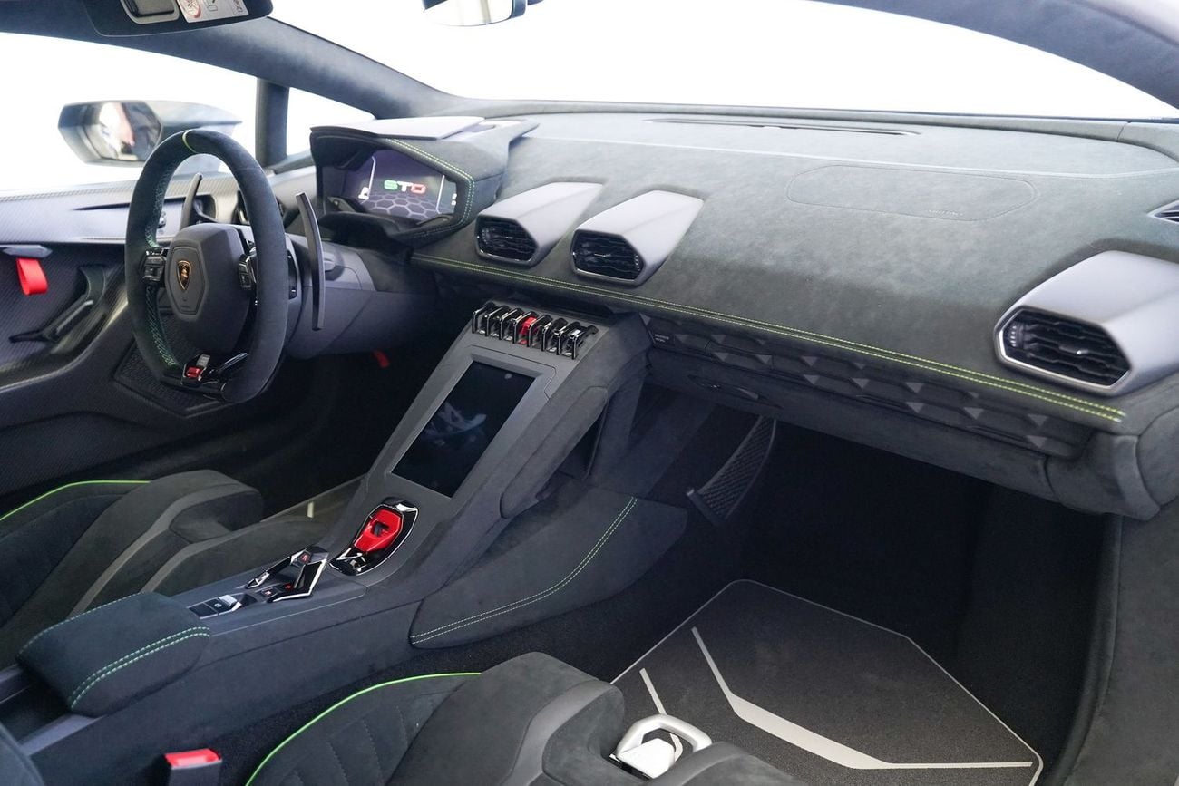 Lamborghini Huracan STO