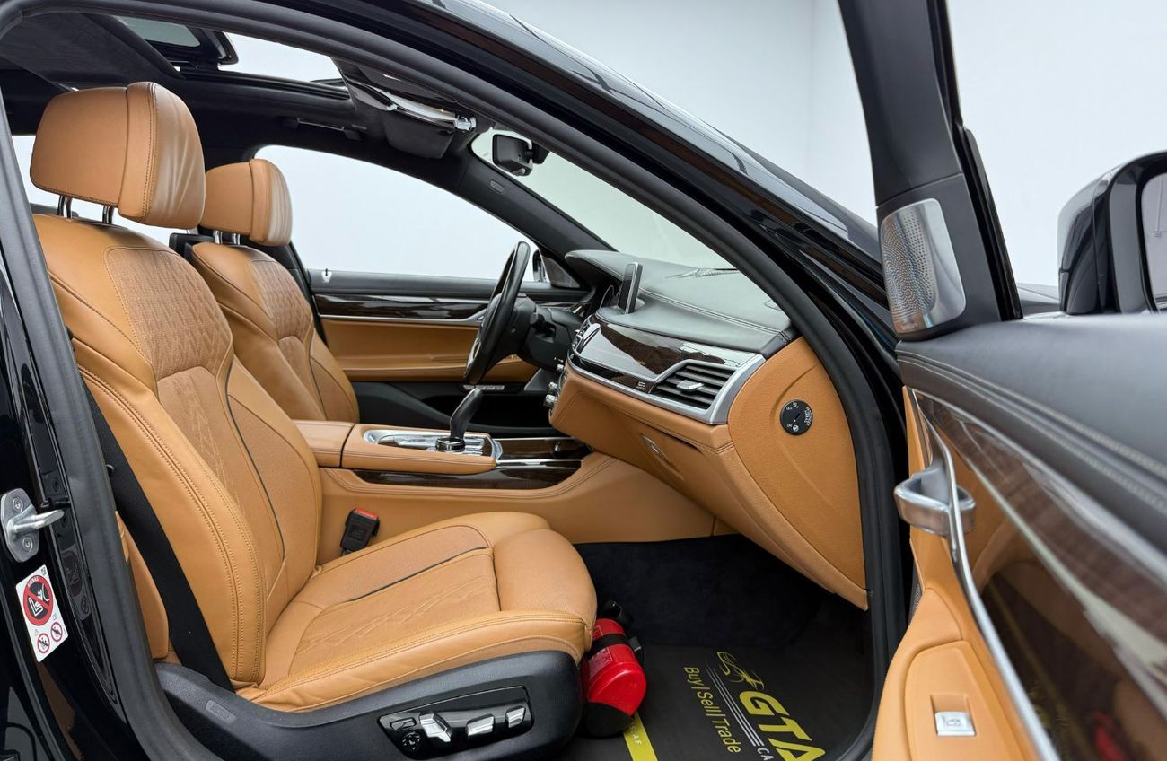 بي أم دبليو 750Li XDrive 2017 BMW 750Li xDrive, 2025 BMW Service Pack, Full BMW Service History, Excellent Condition,