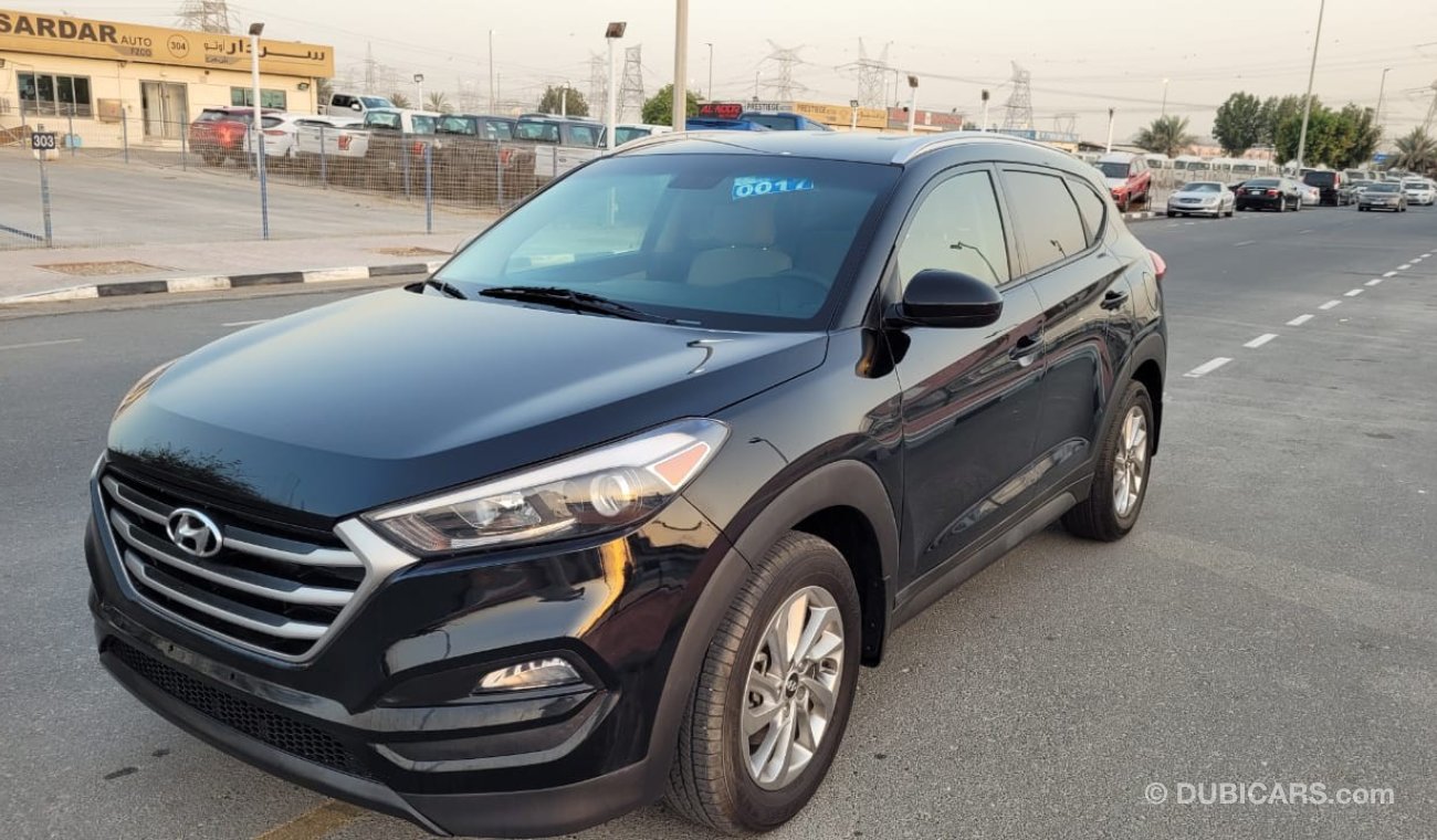 Hyundai Tucson SE