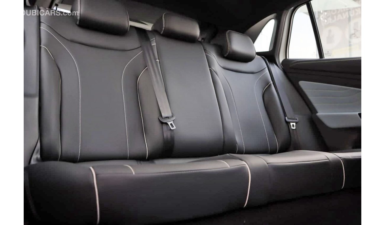 Volkswagen ID.4 X Pure + NEW 2021