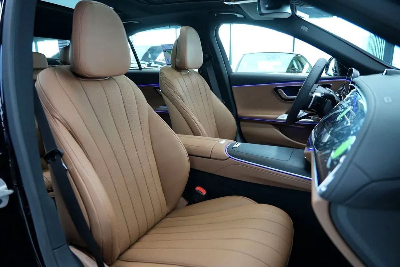 Mercedes Benz E300 E 300 | GCC 0km | Agency Warranty | AMG Package