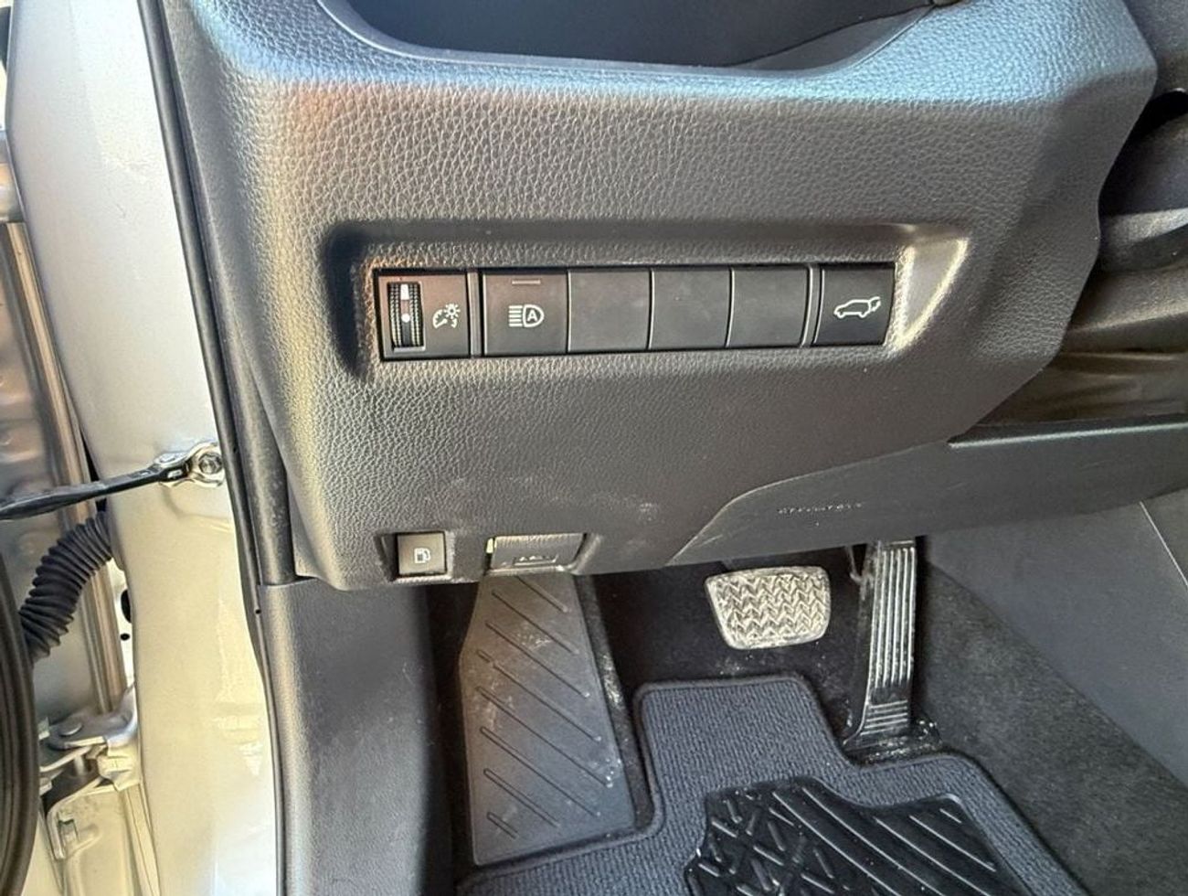 Toyota RAV4 Xse 2.5 l Hybrid 4x4