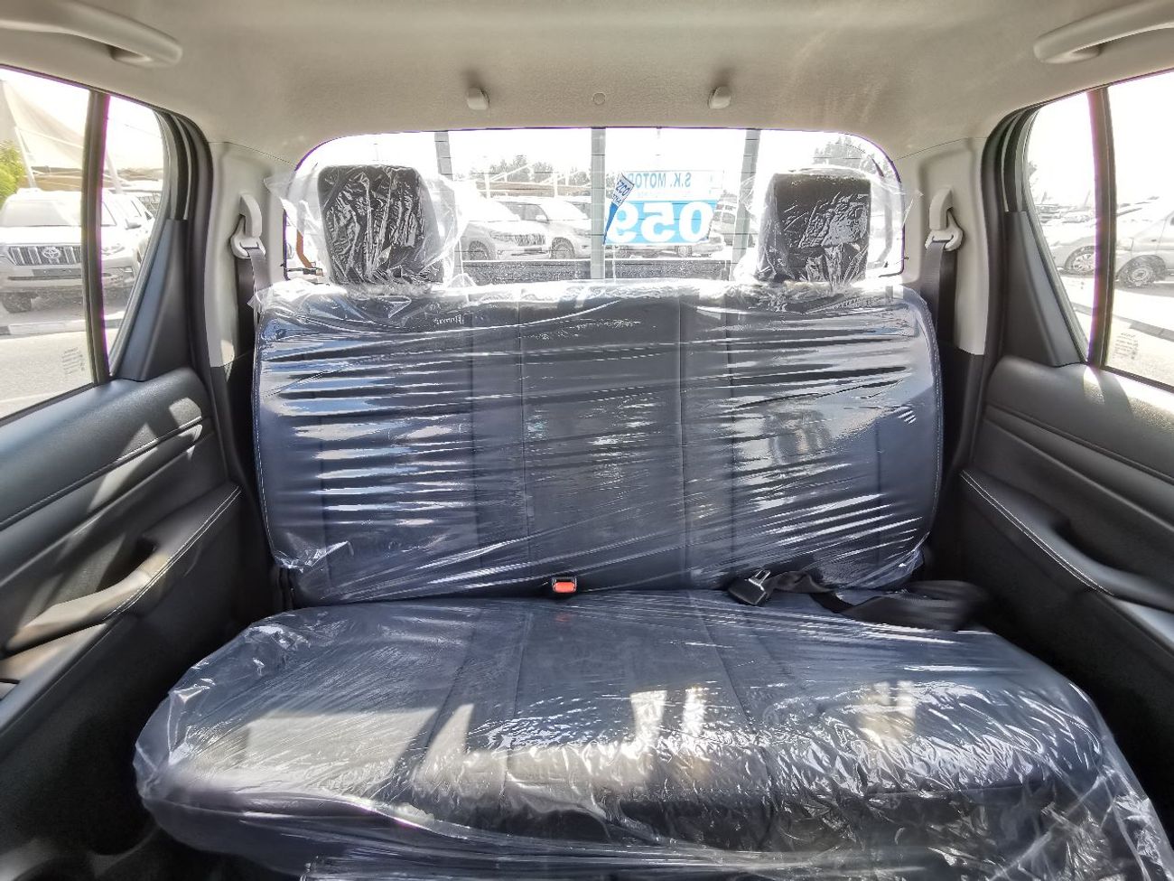 تويوتا هيلوكس 2.4L DSL, MT, WIDE BODY, FULL OPTION, 2023, SPECIAL PROMOTION