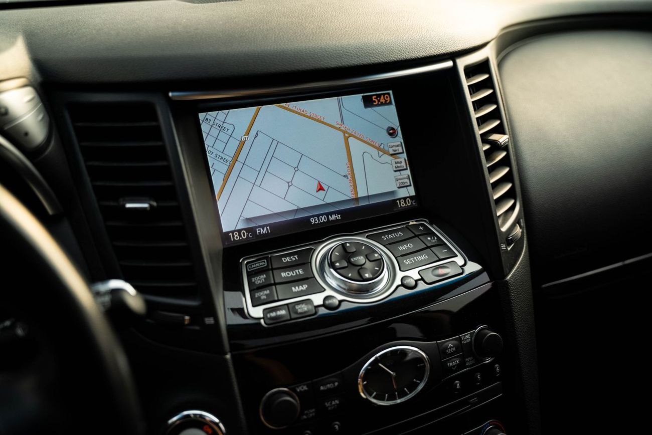 إنفينيتي QX70 Luxury 2019 GCC 3.7L V6 Full Service History