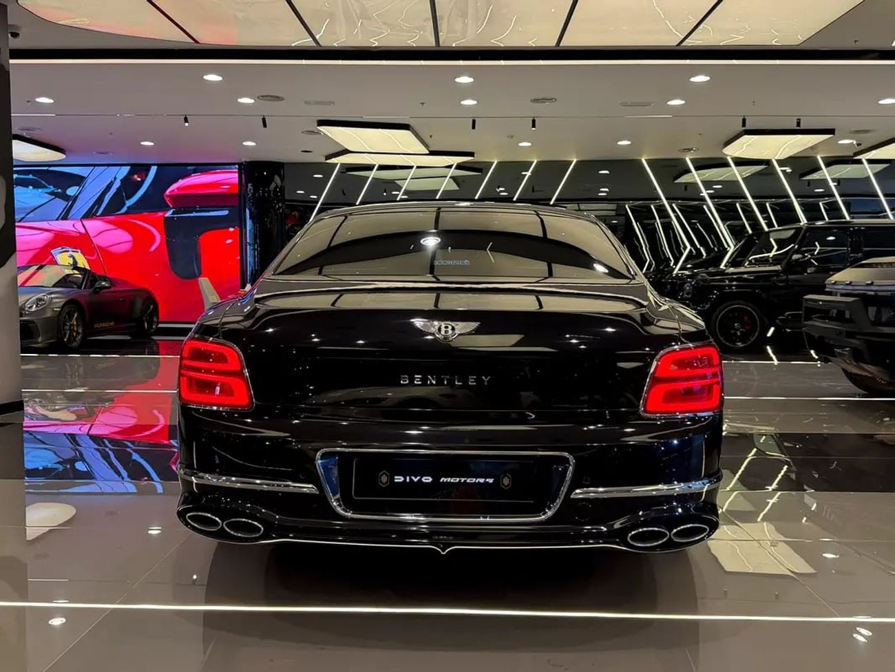 Bentley Flying Spur V8 Japanese Specs - Low Mileage Pristine Condition