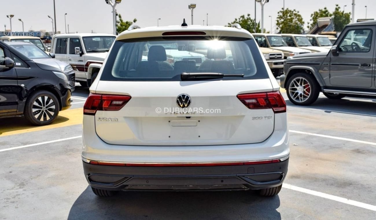 Volkswagen Tiguan VOLKSWAGEN TIGUAN 300 TSI 2WD | 2024
