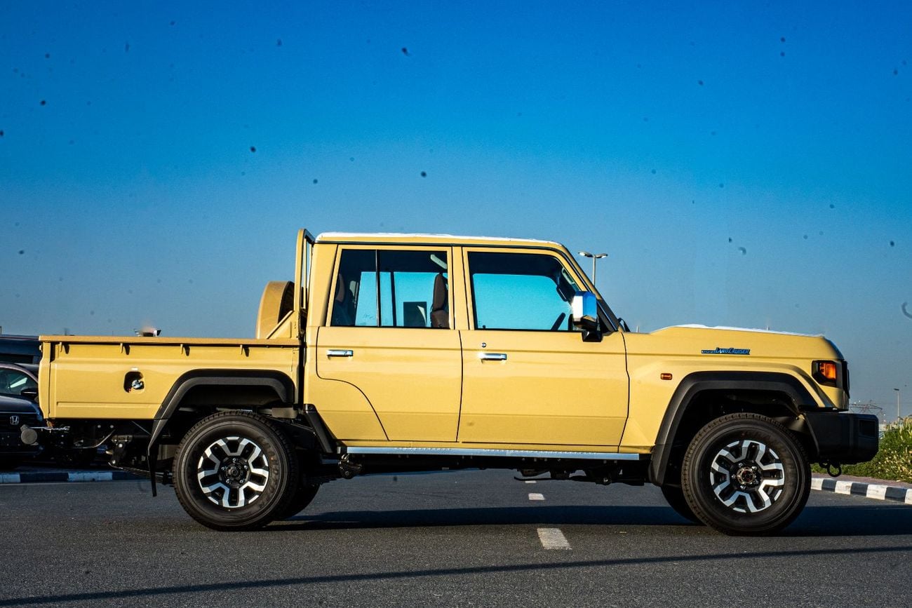 تويوتا لاند كروزر بيك آب Toyota LC79  4.0l Double Cabin 4x4 Full Option  Diff lock LED 2026