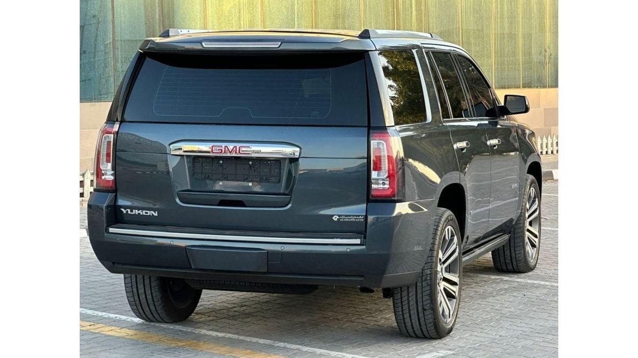 GMC Yukon Denali