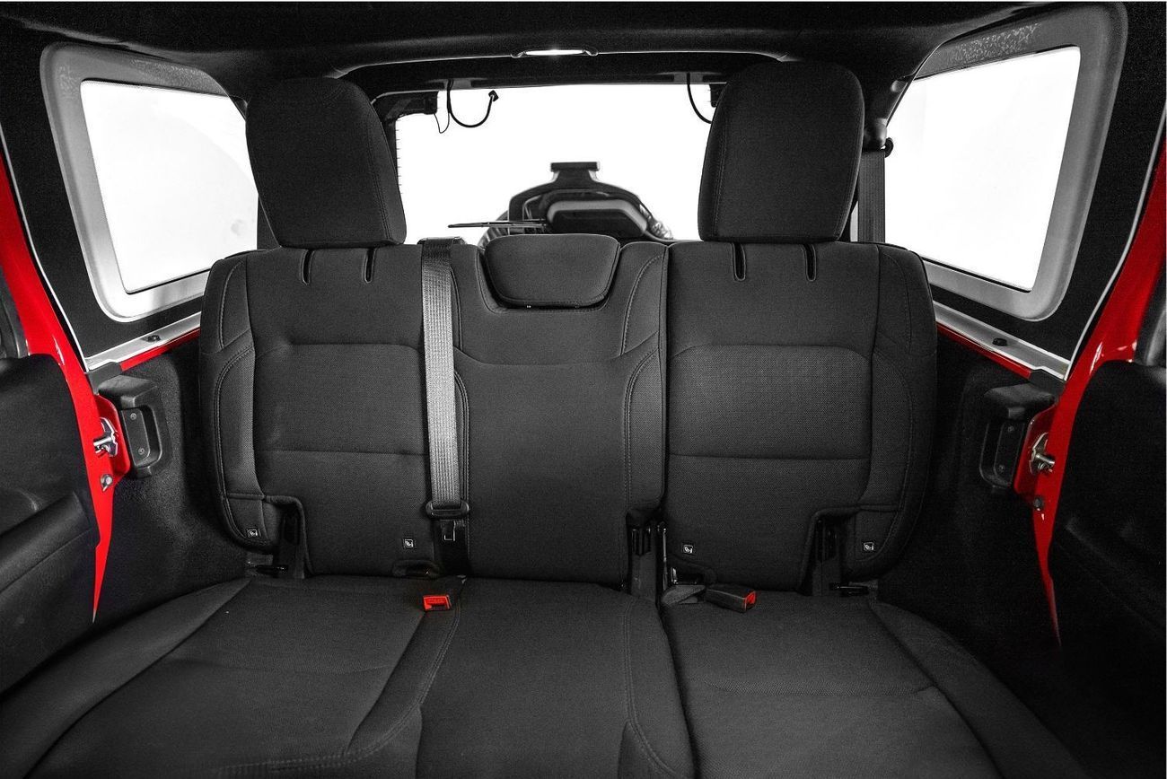 Jeep Wrangler Unlimited Sport 3.6L A/T