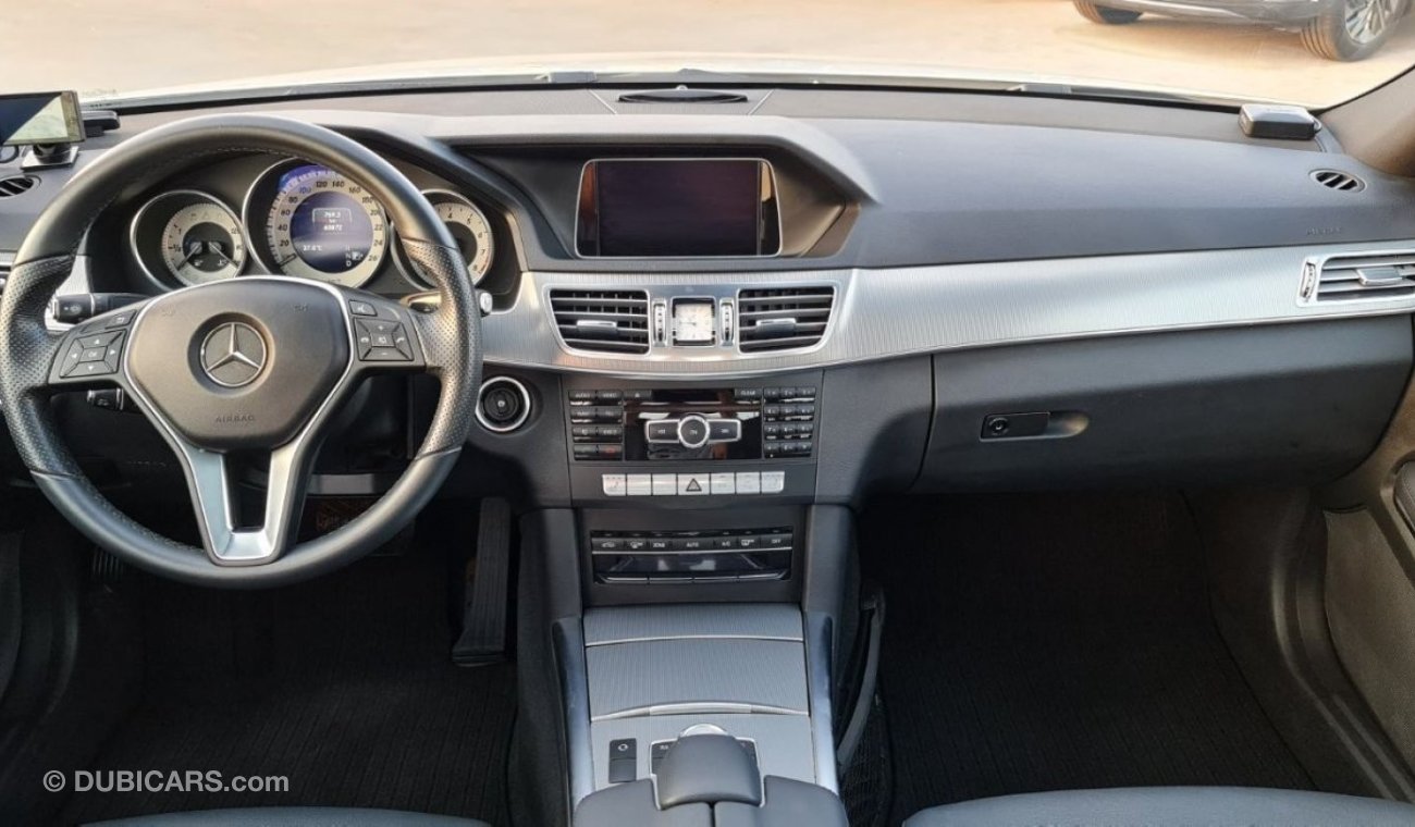 مرسيدس بنز E300 IMPORTED FROM JAPAN SUPER CLEAN CAR - 2015- 60,000 KM ONLY