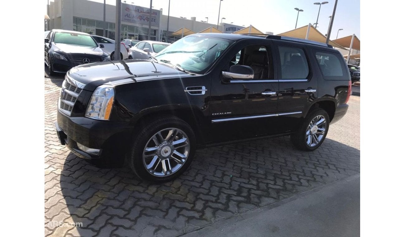 Cadillac Escalade Cadillac escalade 2013 g cc platenum