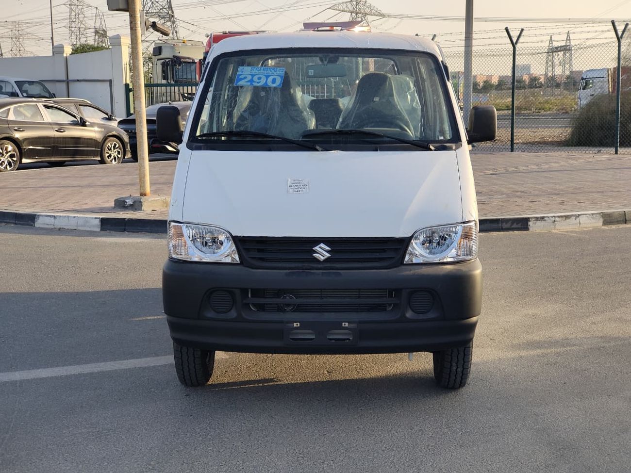 سوزوكي EECO Suzuki EECO 2026 Passenger 7 Seater Van - GL 1.2L M/T Petrol