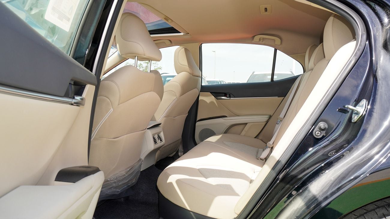 Toyota Camry GLE 2.5L HYBRID