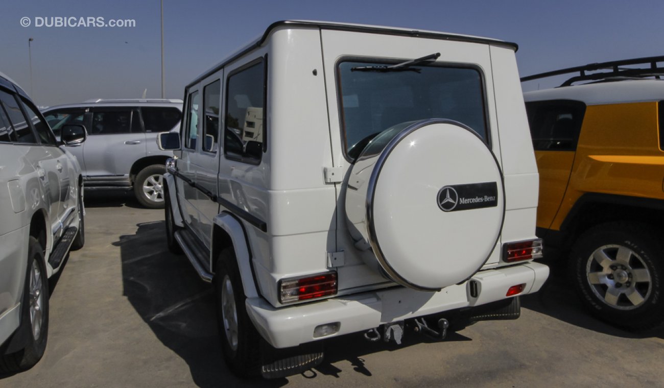 Mercedes-Benz G 300