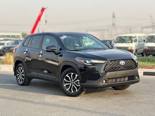 Toyota Corolla Cross Hybrid SE Full Option push start 2023