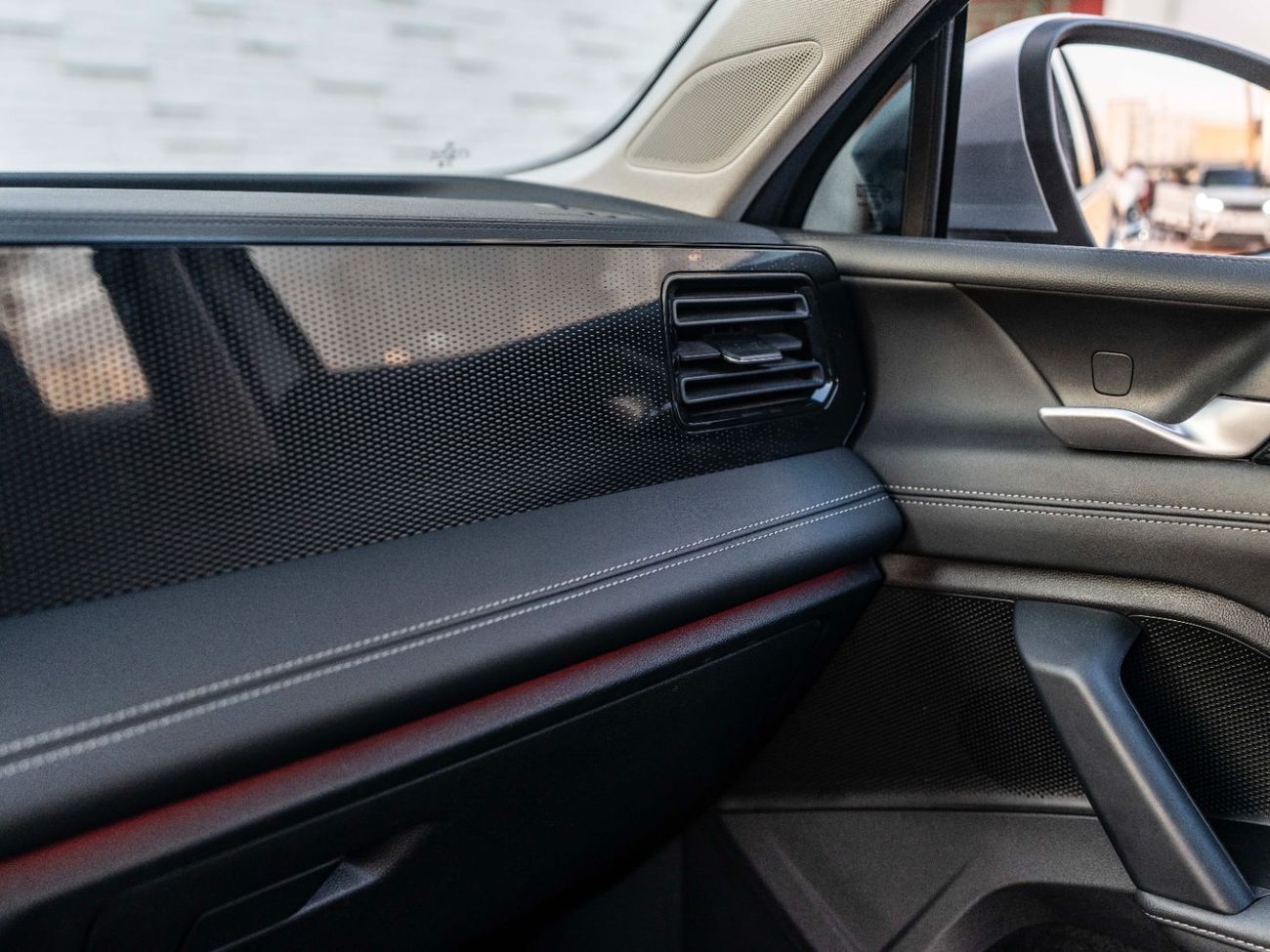 فولكس واجن تيجوان LIFE