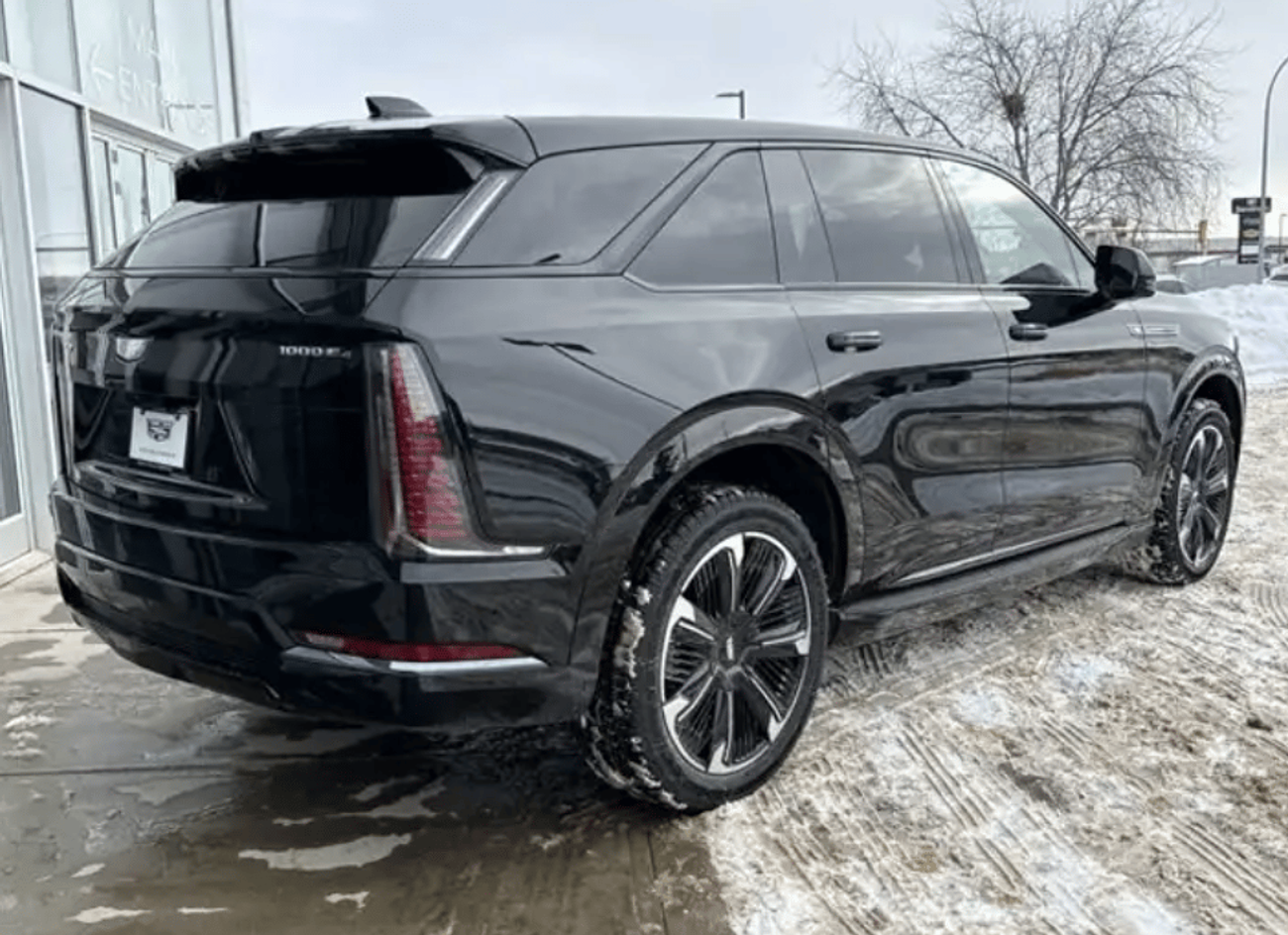 كاديلاك إسكالاد IQ Electric SUV Brand New for Export