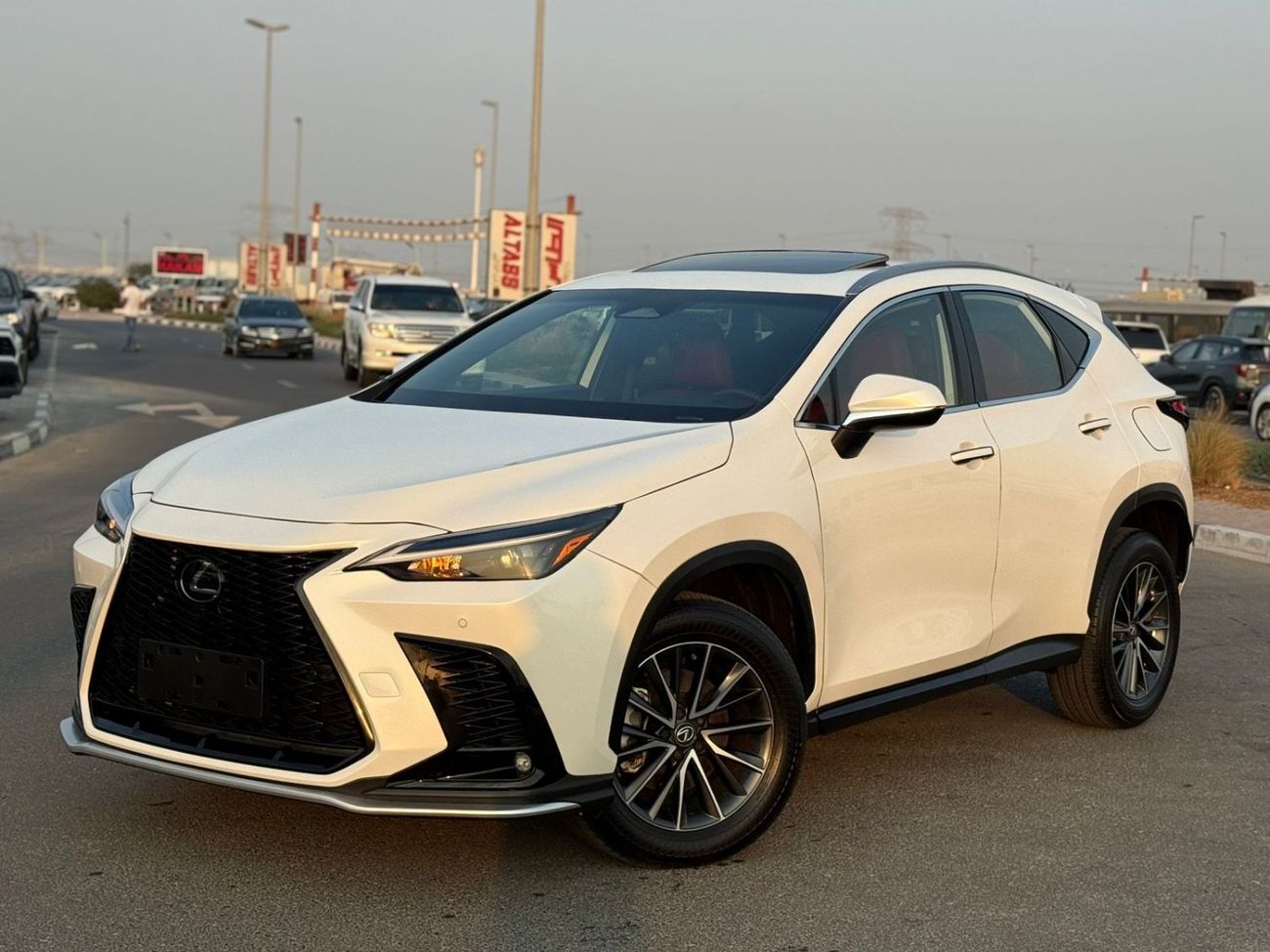 Lexus NX350 Premier 2.4L ( CYL)
